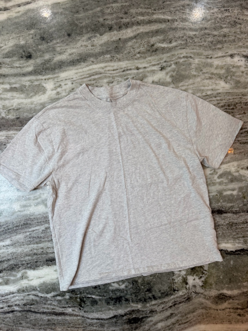 Abercrombie & Fitch “Easy Tee” Light Gray Short Sleeve Crew Tee